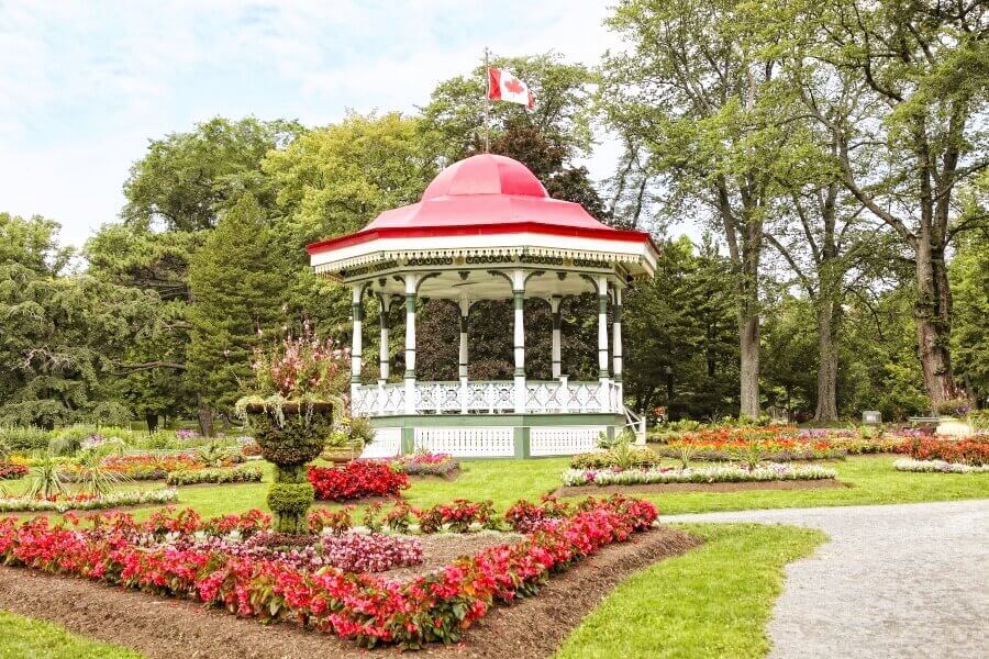 Explore the public gardens